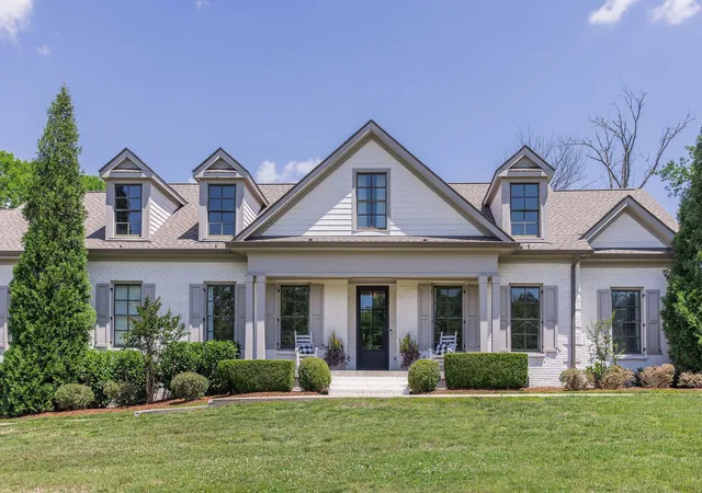 Photo 1 of Single family home for sale at 8108 Vaden Dr, Brentwood, TN 37027 | MLS# 3601470 | Listing updated on 2026-10-05