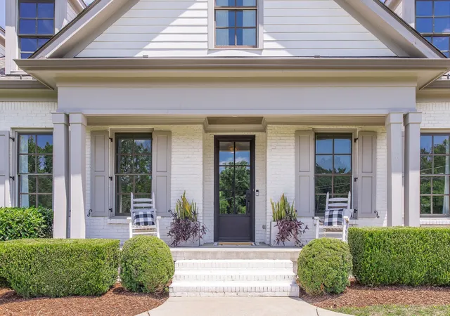 Photo 4 of Single family home for sale at 8108 Vaden Dr, Brentwood, TN 37027 | MLS# 3601470 | Listing updated on 2026-10-05