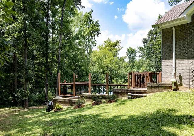 Photo 3 of Single family home for sale at 305 Doe Xing Dr, Smiths Grove, KY 42171 | MLS# 3303997 | Listing updated on 2026-08-25