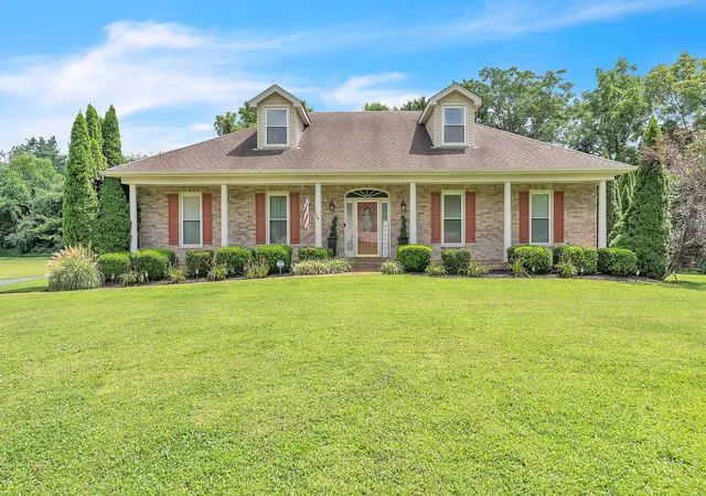 2nd image of 124 Medford Pl, Franklin, TN 37064 | MLS# 3304202