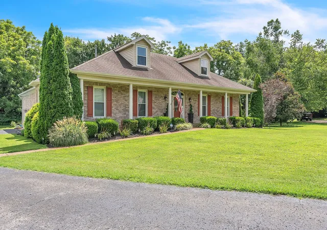3rd image of 124 Medford Pl, Franklin, TN 37064 | MLS# 3304202