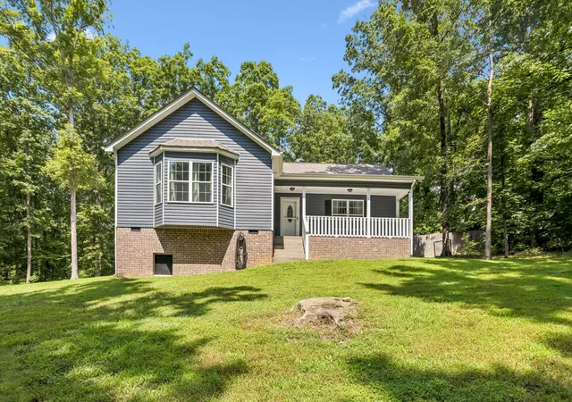1st image of 1004 Johnston Dr, White Bluff, TN 37187 | MLS# 3513182