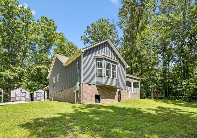 3rd image of 1004 Johnston Dr, White Bluff, TN 37187 | MLS# 3513182