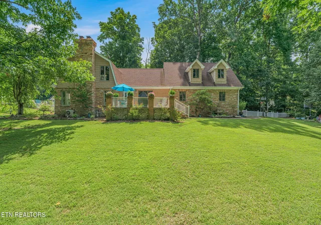Photo 3 of Single family home for sale at 8708 Pedigo Ridge Way, Powell, TN 37849 | MLS# 3609750 | Listing updated on 2026-10-01