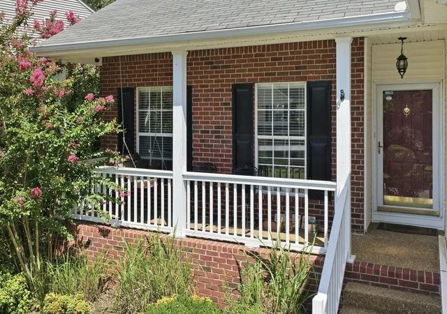 Photo 2 of Sale Pending at 4007 Wellington Ct, Old Hickory, TN 37138 | MLS# 3336118 | Listing updated on 2026-08-10