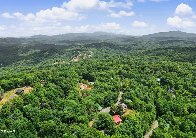 36th image of 2434 N North School House Gap Road, Sevierville, TN 37876 | MLS# 3304146