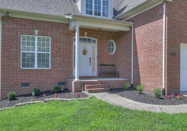 Photo 3 of Single family home for sale at 5029 Claude Dr, Smyrna, TN 37167 | MLS# 3304208 | Listing updated on 2026-09-05