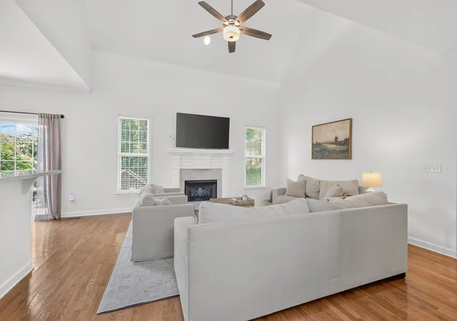 Photo 4 of Single family home for sale at 5029 Claude Dr, Smyrna, TN 37167 | MLS# 3304208 | Listing updated on 2026-09-05