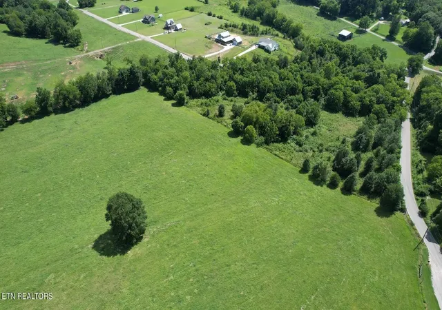 4th image of 8210 Aaron Lane, Knoxville, TN 37920 | MLS# 3307273