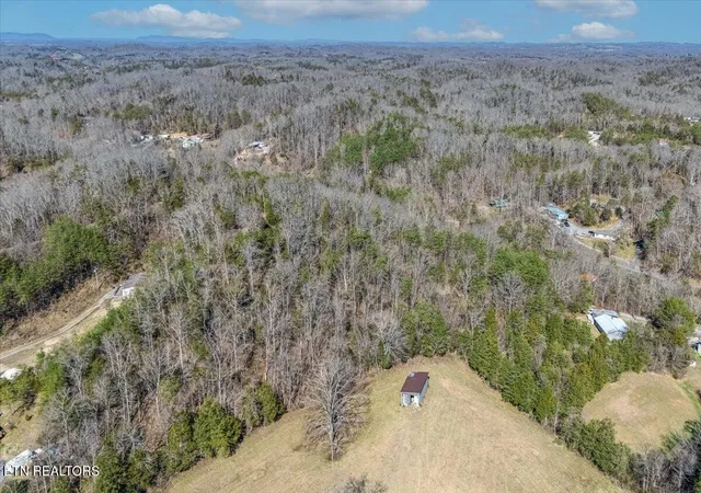 Photo 3 of House for sale at 736 Panther Crk Rd Off, Sevierville, TN 37876 | MLS# 3536088 | Listing updated on 2026-09-03