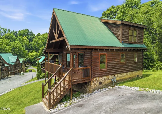 2nd image of 605 Cherry Blossom Way, Pigeon Forge, TN 37863 | MLS# 3307489