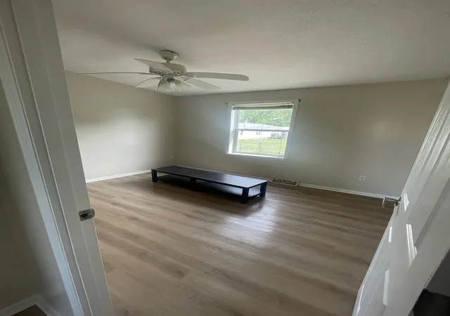4th image of 105 Southpark Cir, Gallatin, TN 37066 | MLS# 3304239