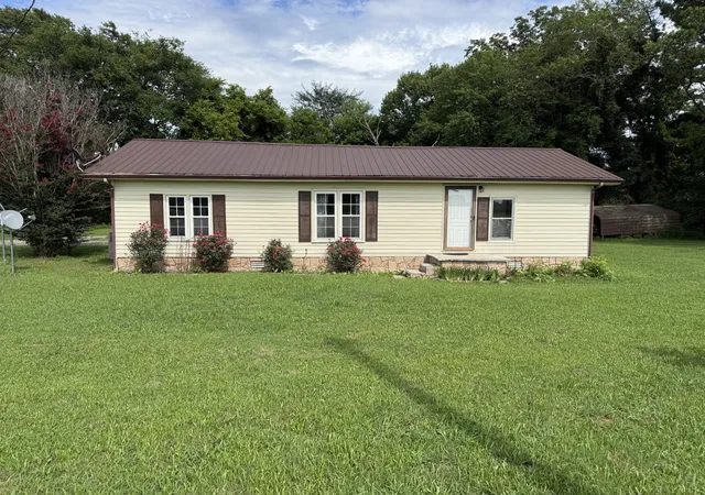 3rd image of 990 Rutledge Ford Rd, Decherd, TN 37324 | MLS# 3305188