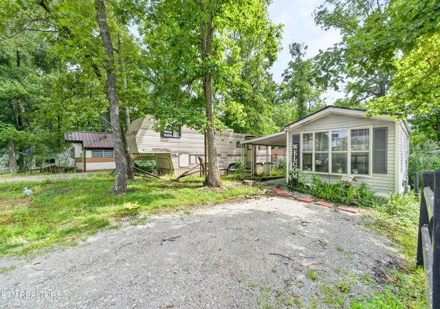 2nd image of 9227 Cherokee Tr, Crossville, TN 38572 | MLS# 3304204