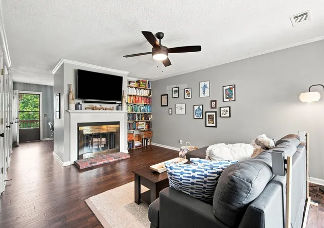 Photo 4 of Townhouse for sale at 625 Hickory Glade Ct, Antioch, TN 37013 | MLS# 3306154 | Listing updated on 2026-09-03