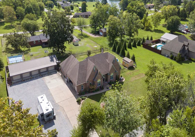 2nd image of 102 Haynes Rd, Portland, TN 37148 | MLS# 3336017
