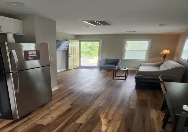 Photo 3 of Single family home for sale at 413 Toney Rd, Nashville, TN 37207 | MLS# 3305290 | Listing updated on 2026-08-17