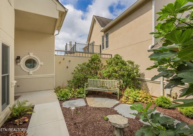 1st image of 3445 Commodore Point, Knoxville, TN 37922 | MLS# 3528442