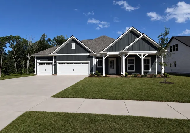 1st image of 7290 Fairlawn Dr, Fairview, TN 37062 | MLS# 3304643