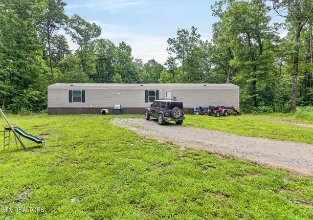 2nd image of 460 Jim Garrett Rd, Monterey, TN 38574 | MLS# 3304530