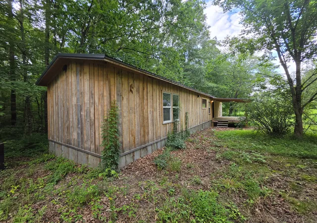 Photo 3 of Manufactured home for sale at 109 Rankin Rd #115, Gruetli Laager, TN 37339 | MLS# 3304712 | Listing updated on 2026-08-04