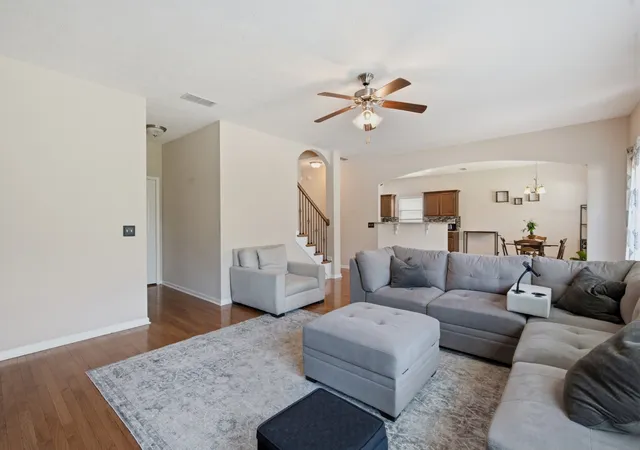 Photo 3 of Single family home for sale at 3516 Oval Hesson Ln, Murfreesboro, TN 37128 | MLS# 3312179 | Listing updated on 2026-10-05