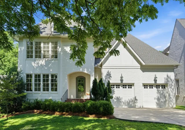 Single family home for sale at 704a Crescent Rd, Nashville, TN 37205 | MLS# 3309018