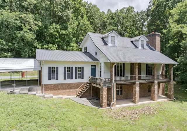 1st image of 165 Paglen Ridge Dr, Pikeville, TN 37367 | MLS# 3304591