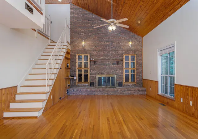 3rd image of 165 Paglen Ridge Dr, Pikeville, TN 37367 | MLS# 3304591
