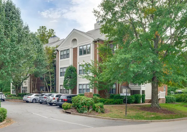 3rd image of 708 Arkland Pl, Nashville, TN 37215 | MLS# 3510782