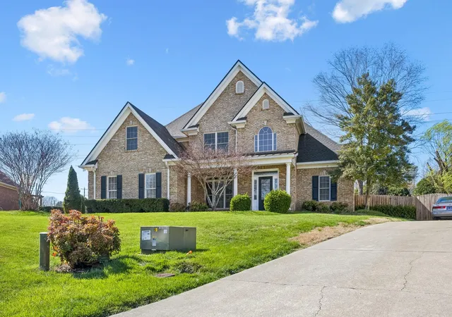 2nd image of 10421 Laurel Pointe Lane, Knoxville, TN 37931 | MLS# 3338485