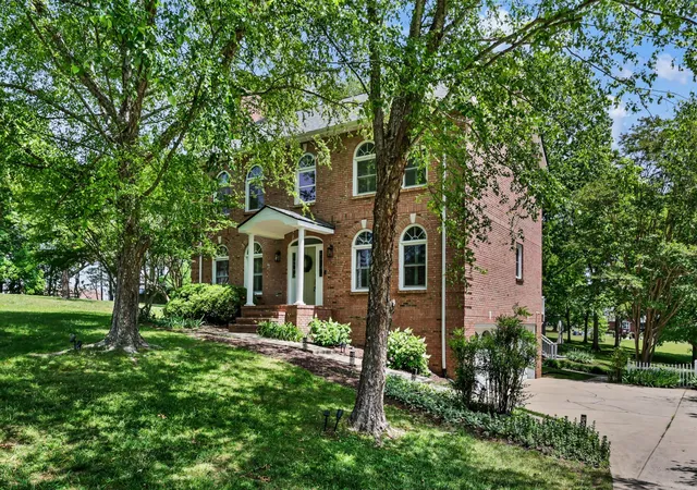 1st image of 930 Doe Run Ct, Adams, TN 37010 | MLS# 3304659