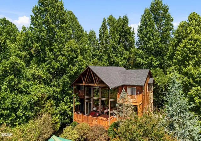 1st image of 1716 Smoky Hills Dr, Gatlinburg, TN 37738 | MLS# 3307502