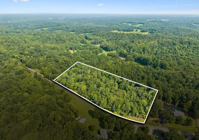 1st image of 1631 Union Rd, Dickson, TN 37055 | MLS# 3319170