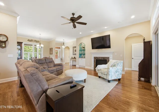 4th image of 225 W Shore Dr, Rockwood, TN 37854 | MLS# 3304661