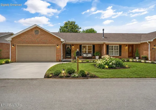 1st image of 819 Stetson Dr, Maryville, TN 37801 | MLS# 3320642