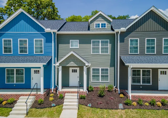 1st image of 822b W Madison St #B, Pulaski, TN 38478 | MLS# 3319264