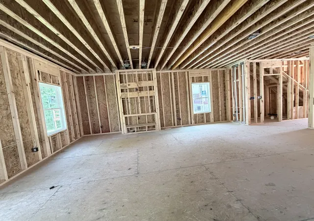 Photo 3 of Single family home for sale at 821 Gracey Ave, Clarksville, TN 37040 | MLS# 3305082 | Listing updated on 2026-07-24