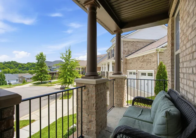 Photo 4 of Single family home for sale at 819 Ryecroft Ln, Franklin, TN 37064 | MLS# 3304782 | Listing updated on 2026-08-14
