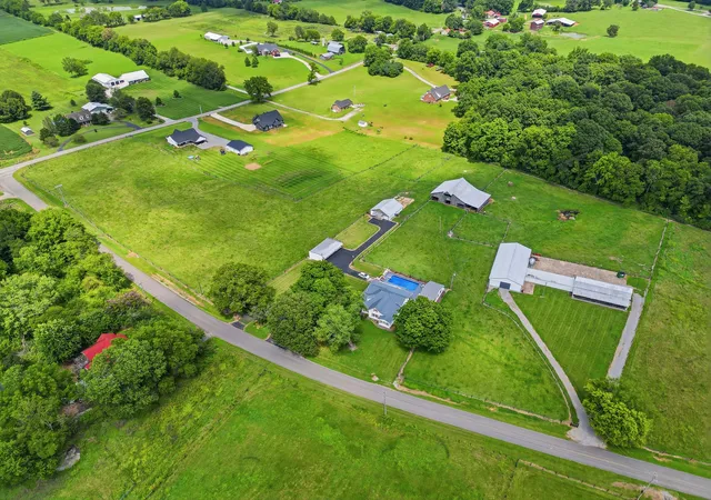 4th image of 9803 Burgess Gower Rd, Cedar Hill, TN 37032 | MLS# 3305719