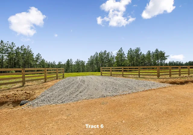 1st image of 1420 Big Swan Creek Rd Tract 6, Summertown, TN 38483 | MLS# 3305596
