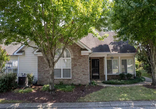 Photo 3 of Condo for sale at 825 Browns Ln #2603, Gallatin, TN 37066 | MLS# 3518865 | Listing updated on 2026-10-01