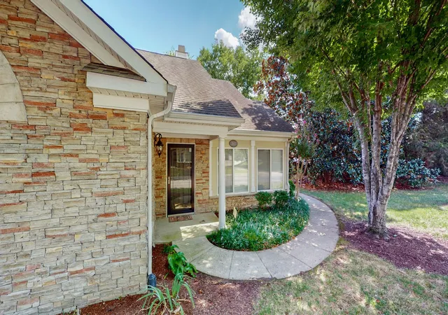 Photo 4 of Condo for sale at 825 Browns Ln #2603, Gallatin, TN 37066 | MLS# 3518865 | Listing updated on 2026-10-01