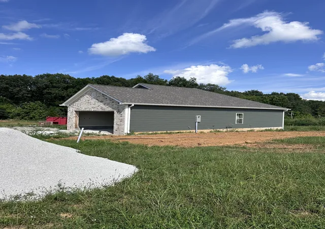 5th image of 211 Bedford Court, Hopkinsville, KY 42240 | MLS# 3304787