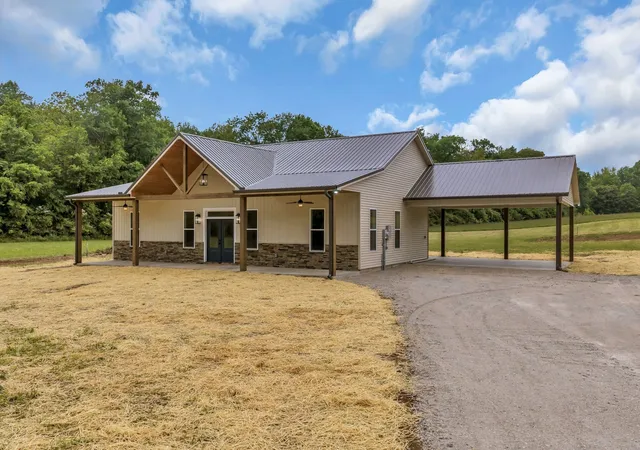 5th image of 682 E Piney Rd E, Dickson, TN 37055 | MLS# 3314657
