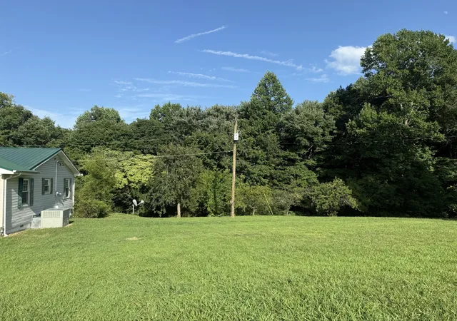 Photo 3 of Sale Pending at 186 Adams Rd, Ocoee, TN 37361 | MLS# 3304790 | Listing updated on 2026-09-02