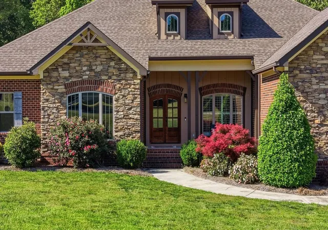 Photo 2 of Single family home for sale at 1010 Buckingham Way, Rocky Face, GA 30740 | MLS# 3304801 | Listing updated on 2026-09-12