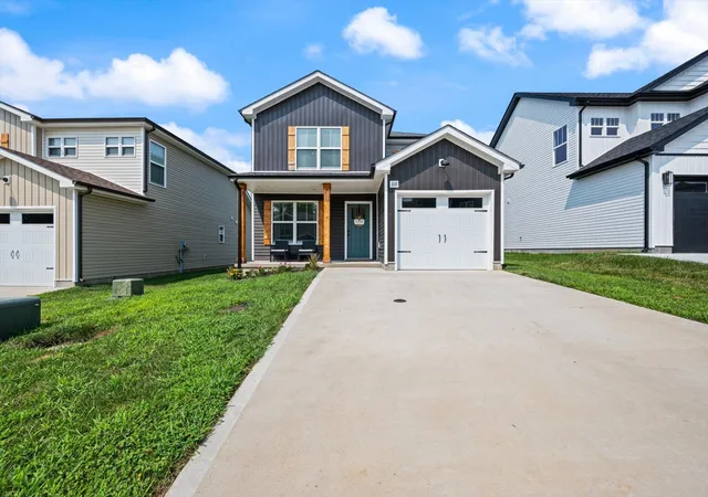 1st image of 216 Quarry Overlook Way, Clarksville, TN 37043 | MLS# 3312635