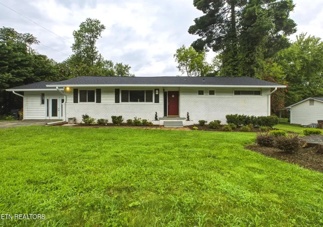 32nd image of 6919 Dorchester Dr, Knoxville, TN 37909 | MLS# 3304825