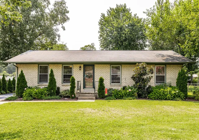 1st image of 934 Temple Ct, Murfreesboro, TN 37130 | MLS# 3305144